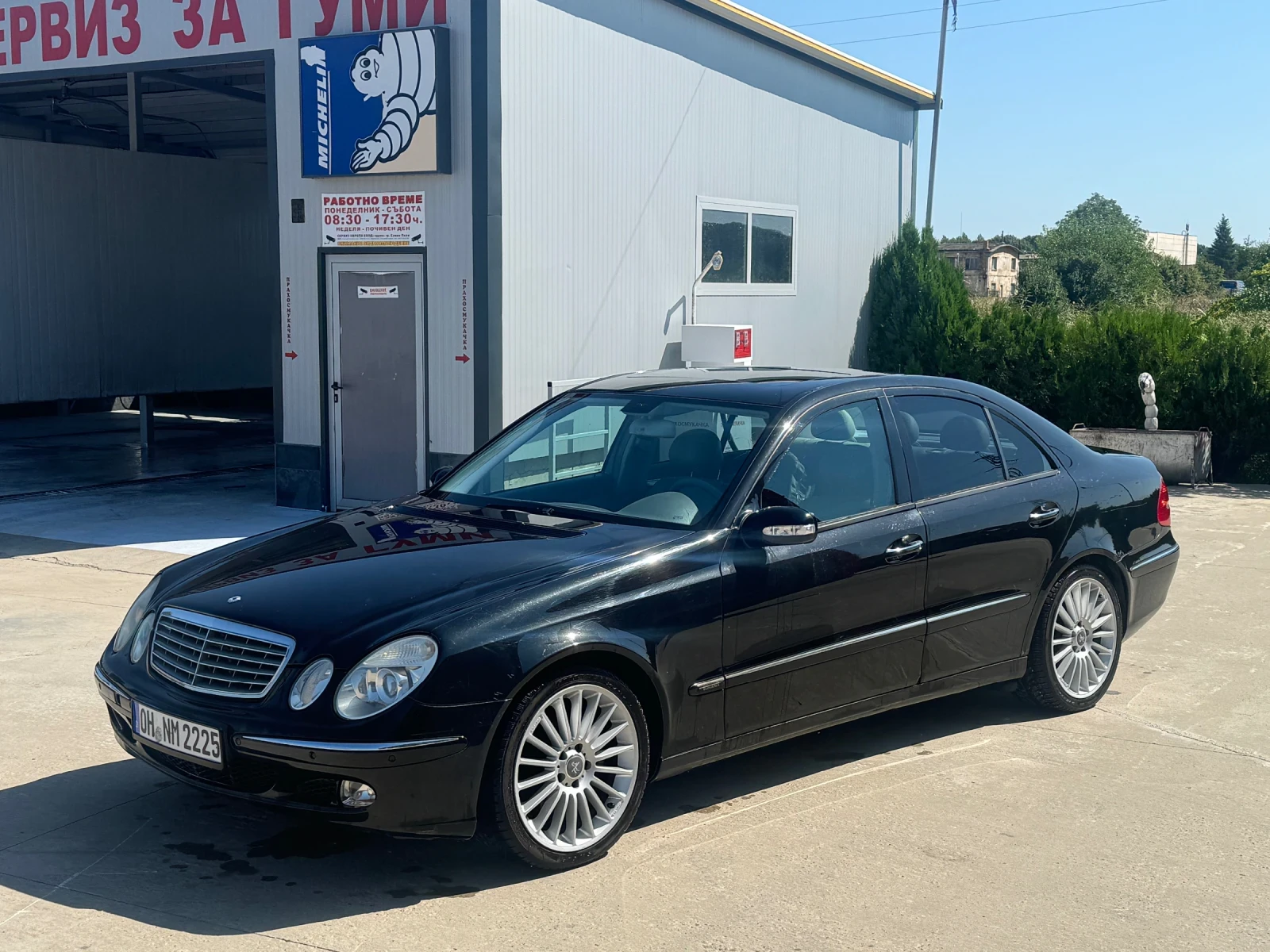 Mercedes-Benz E 320 - [1] 