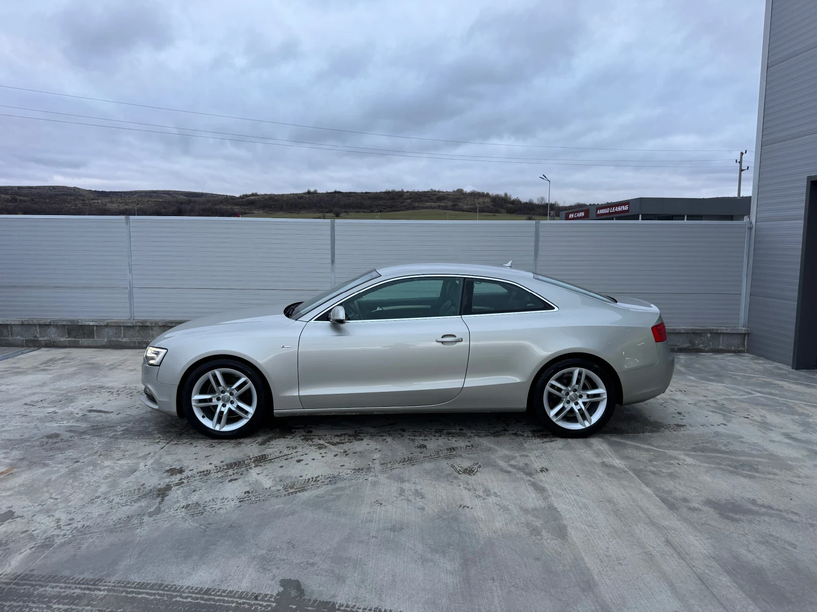 Audi A5 2.0 TDi avtomat - изображение 8