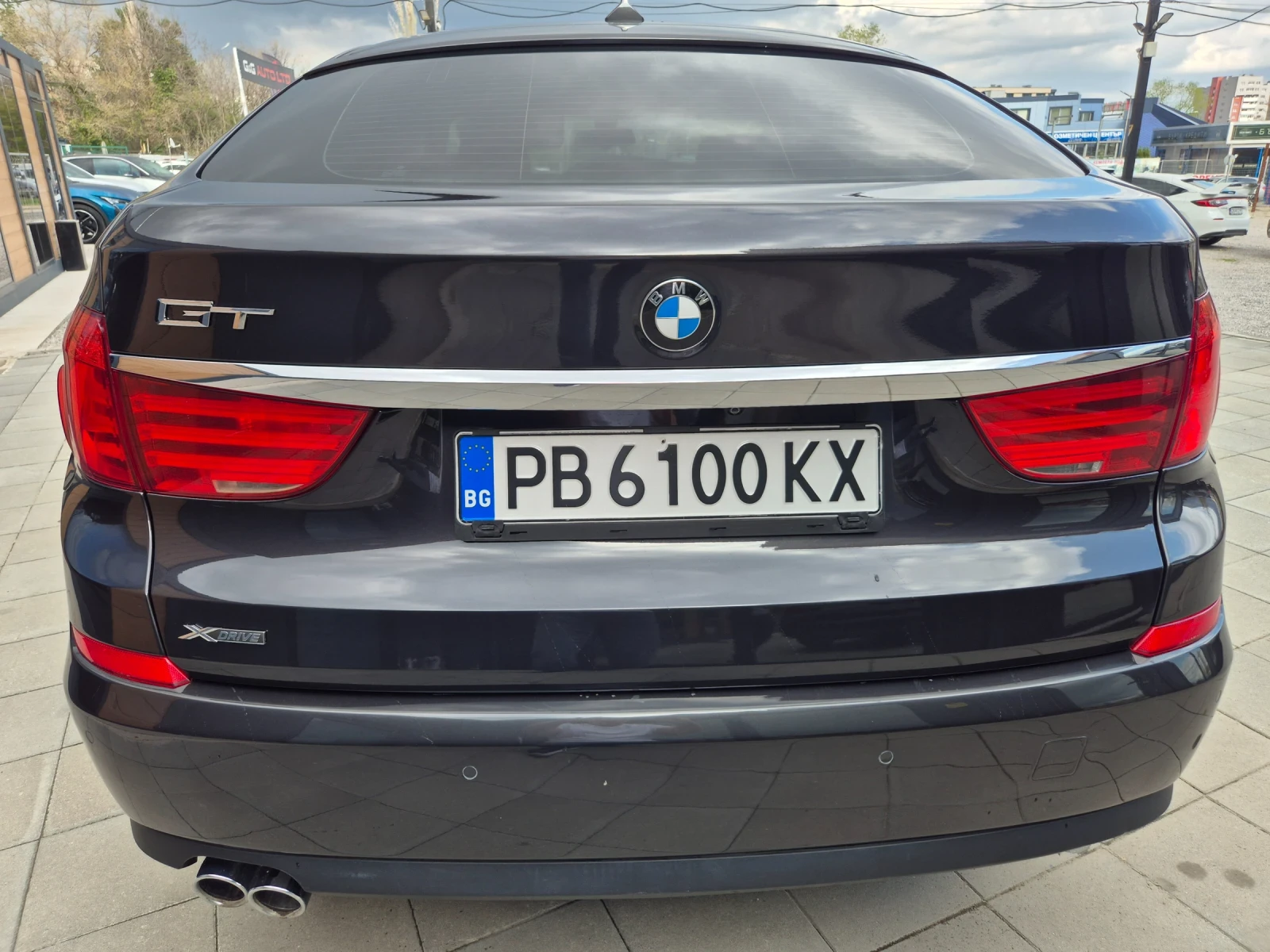 BMW 5 Gran Turismo X-Drive - изображение 7