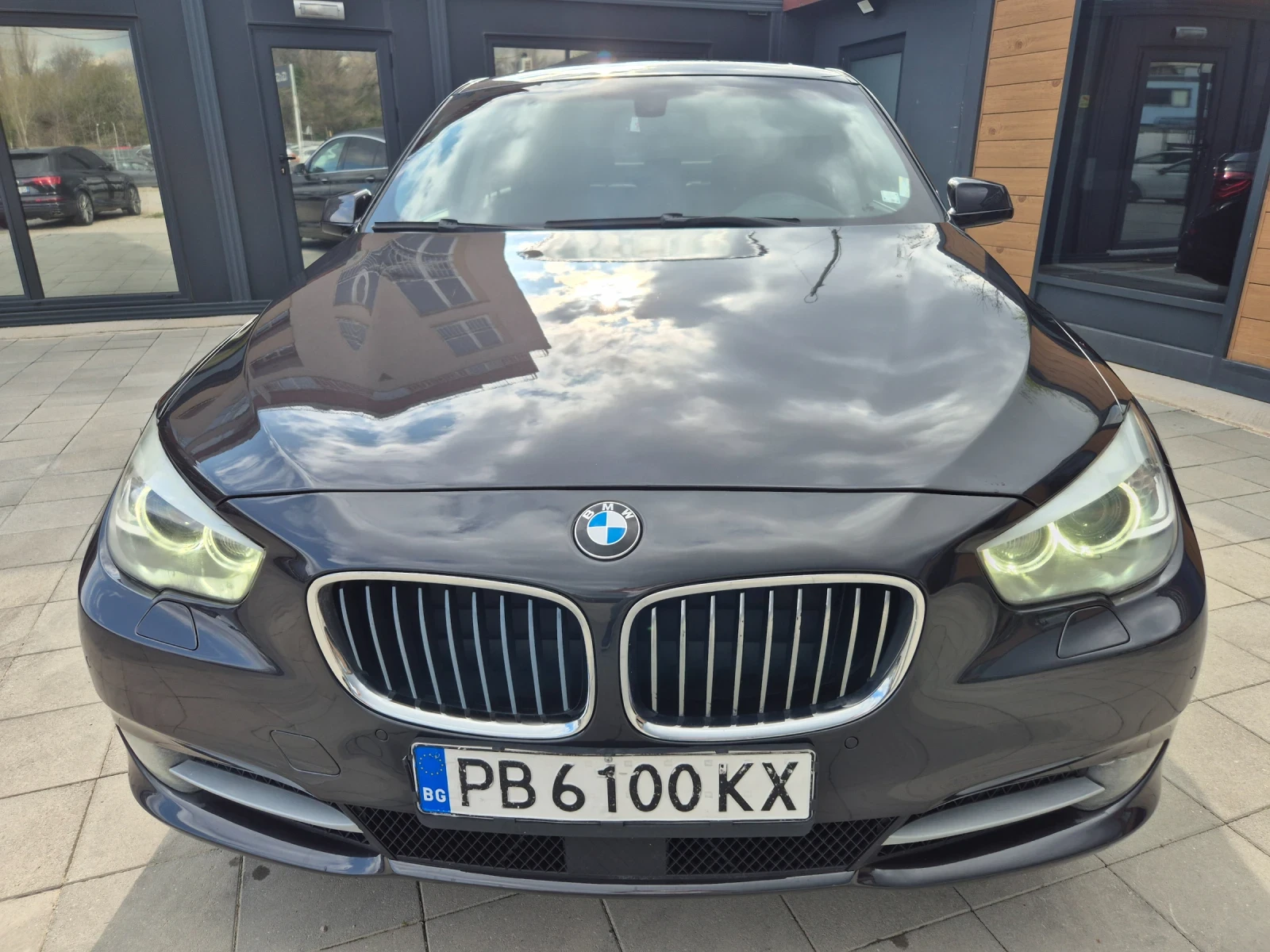 BMW 5 Gran Turismo X-Drive - изображение 2
