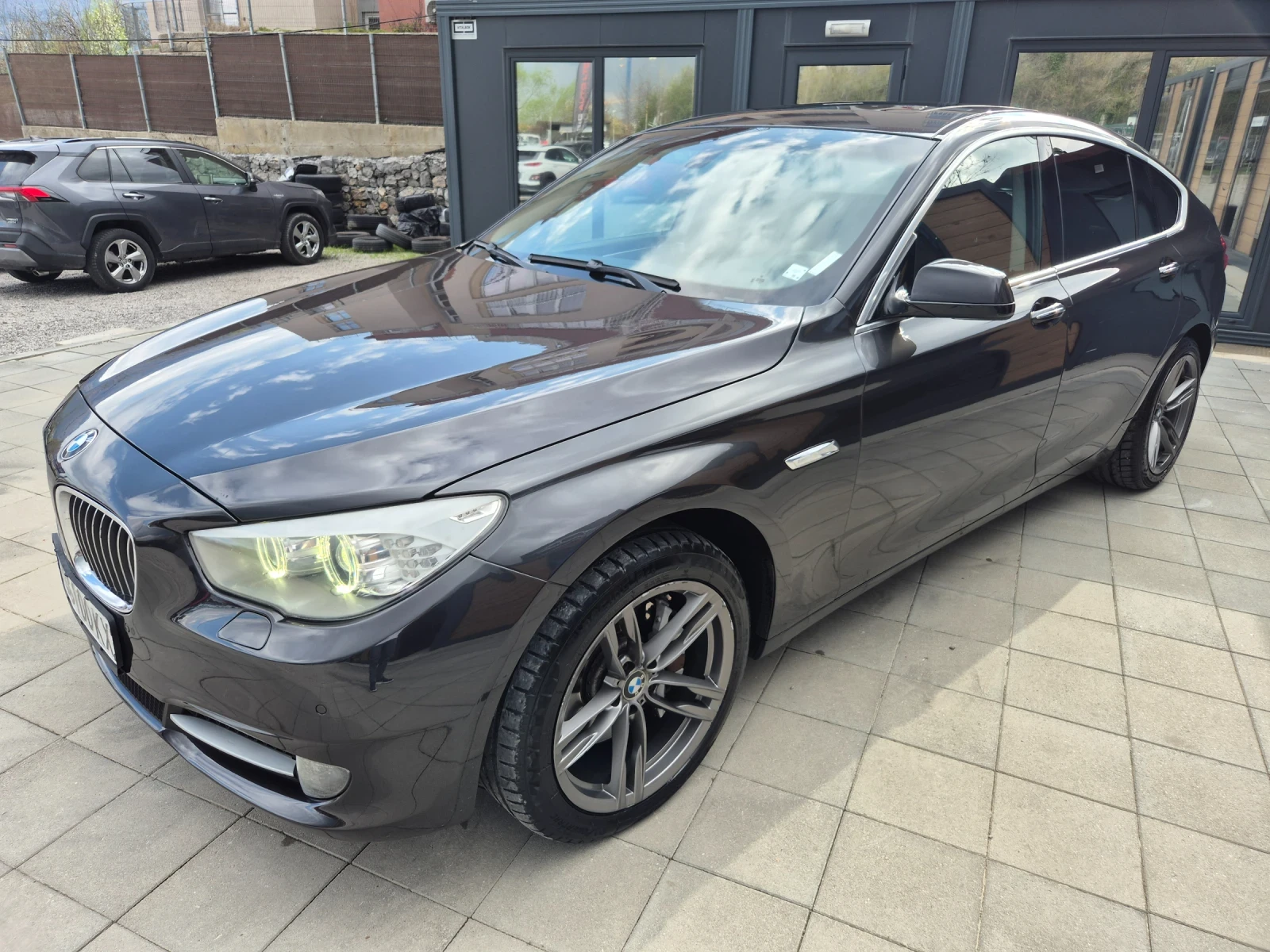 BMW 5 Gran Turismo X-Drive - изображение 3