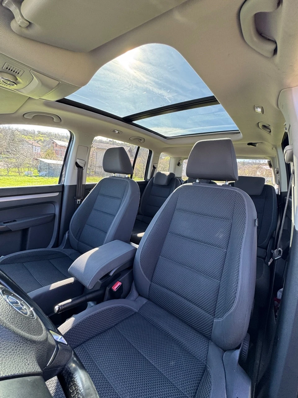 VW Touran 1.4 TSI - изображение 8
