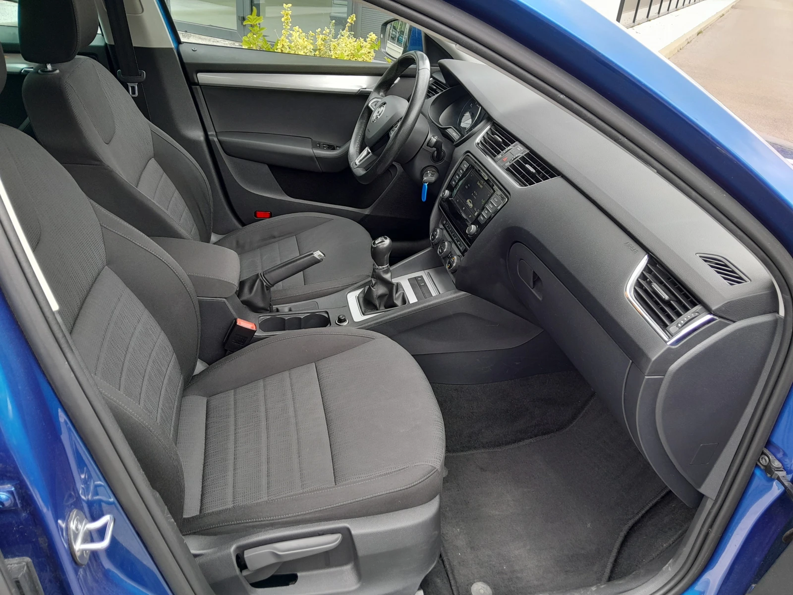 Skoda Octavia 1.4 TSI - изображение 8