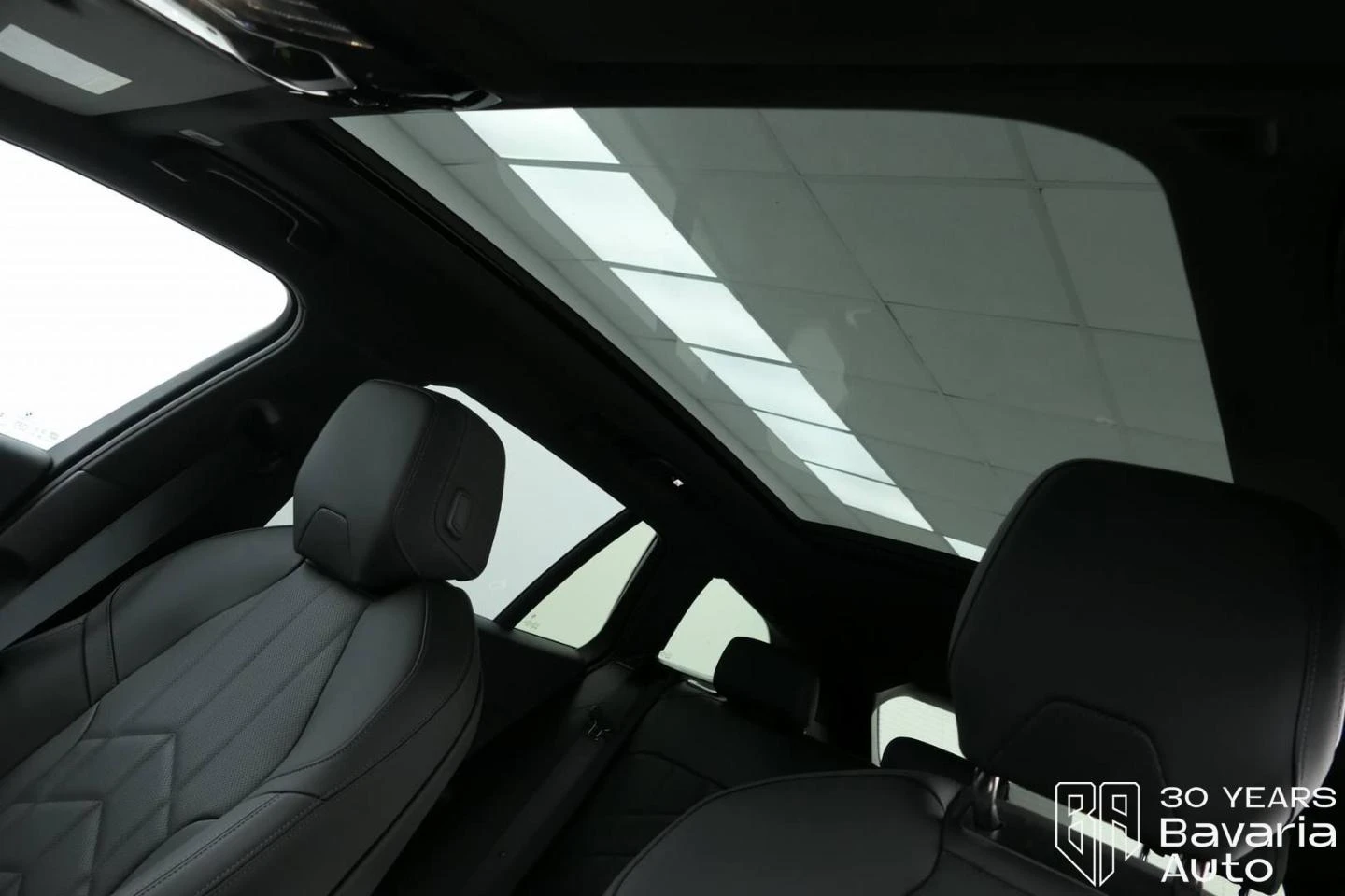BMW 520 d Touring  M Sport Paket Steptronic - изображение 9
