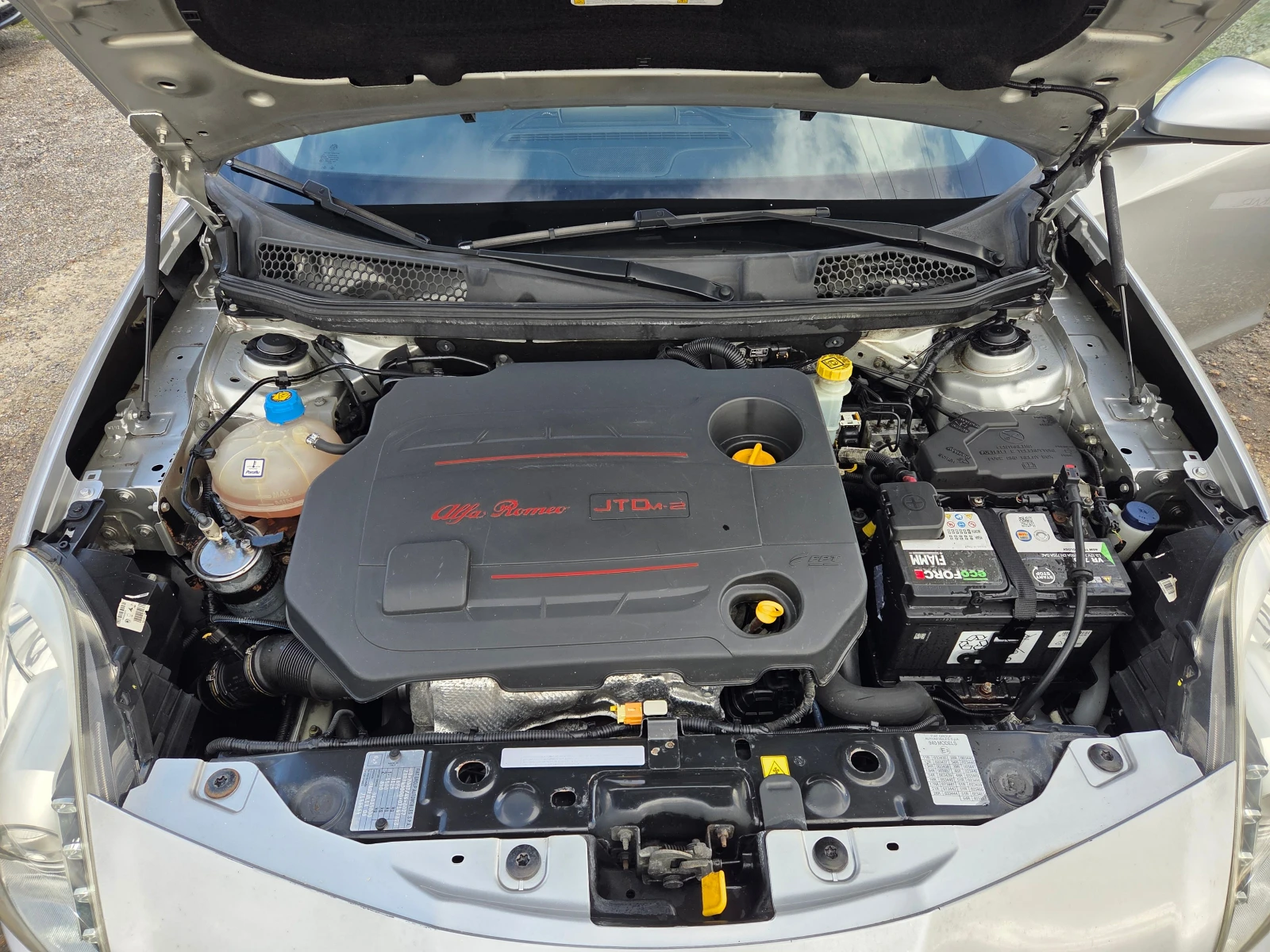 Alfa Romeo Giulietta 2.0JTD-M | Mobile.bg   14