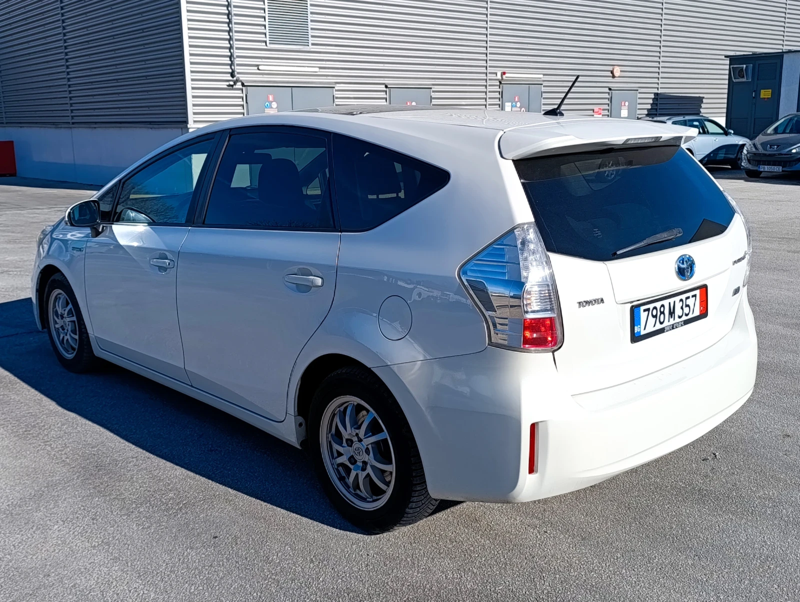 Toyota Prius 6+ 1 1.8 + VVTi | Mobile.bg � ����������� 7