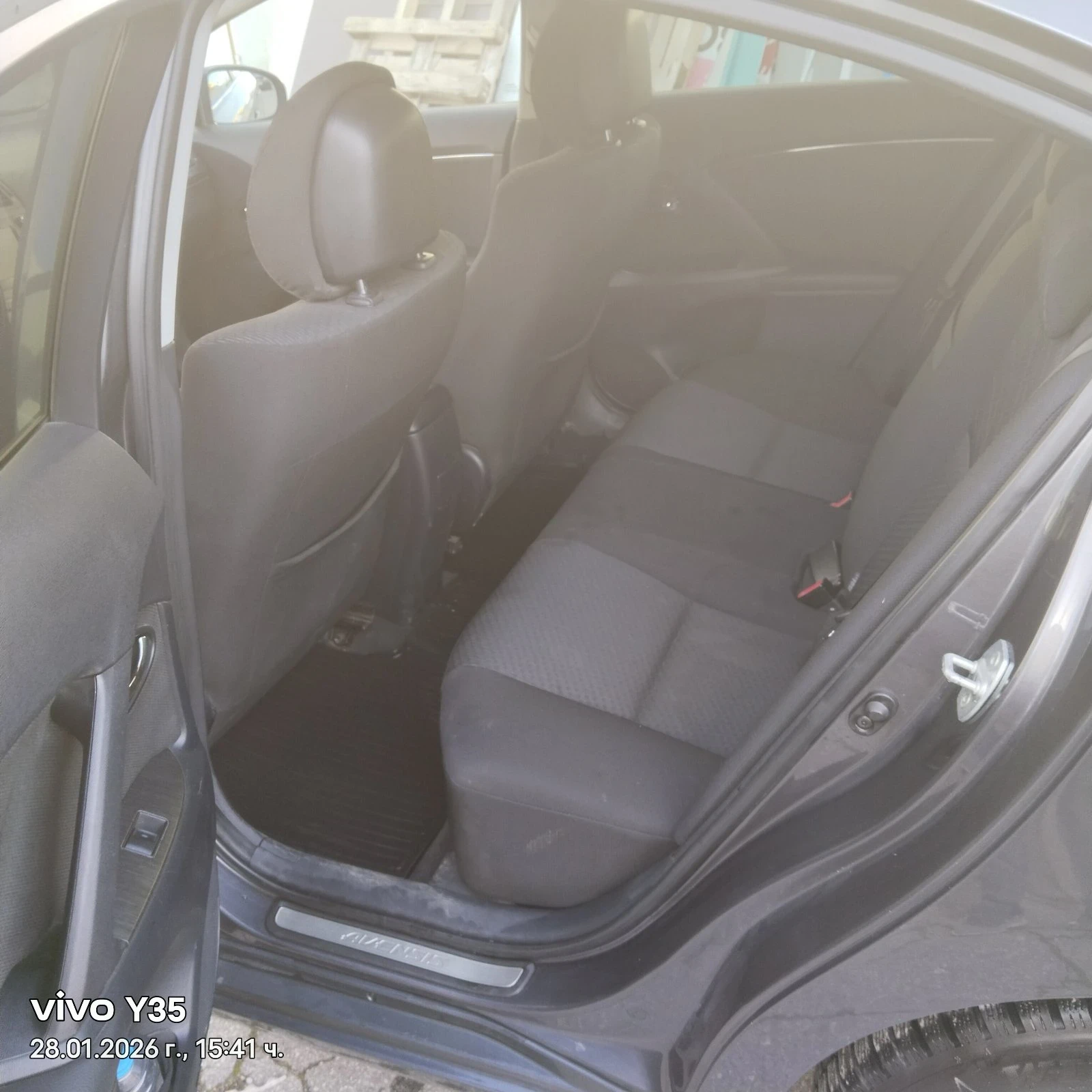 Toyota Avensis  - изображение 6