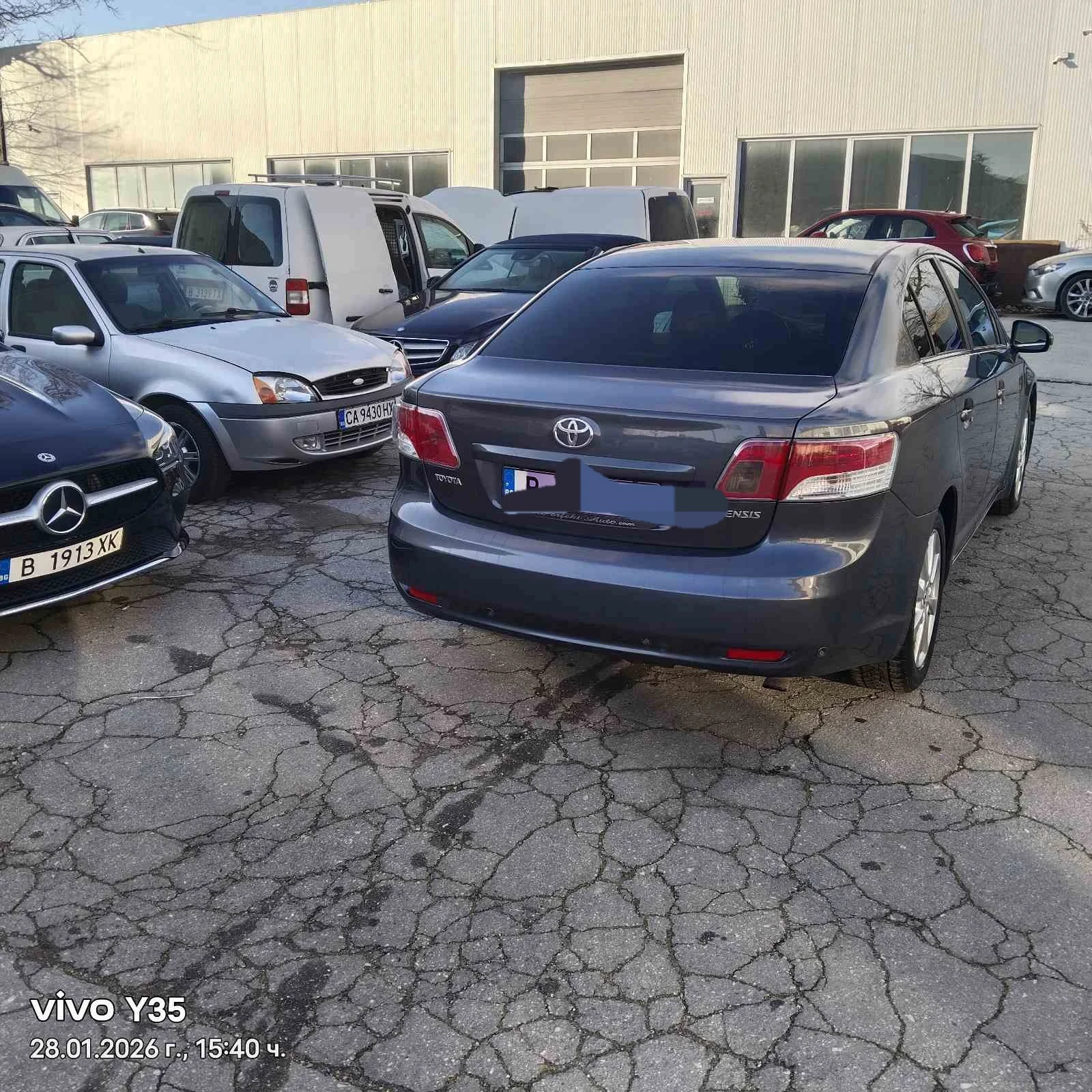 Toyota Avensis  - изображение 2