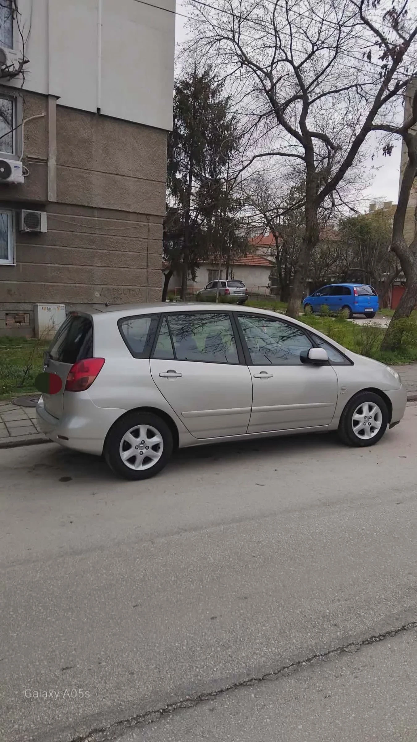 Toyota Corolla verso, снимка 2 - Автомобили и джипове - 54090030