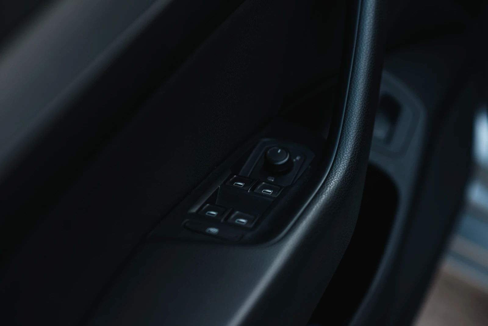 VW Passat 2.0 TDI BLUEMOTION 150к.с. B8, снимка 14 - Автомобили и джипове - 54255985