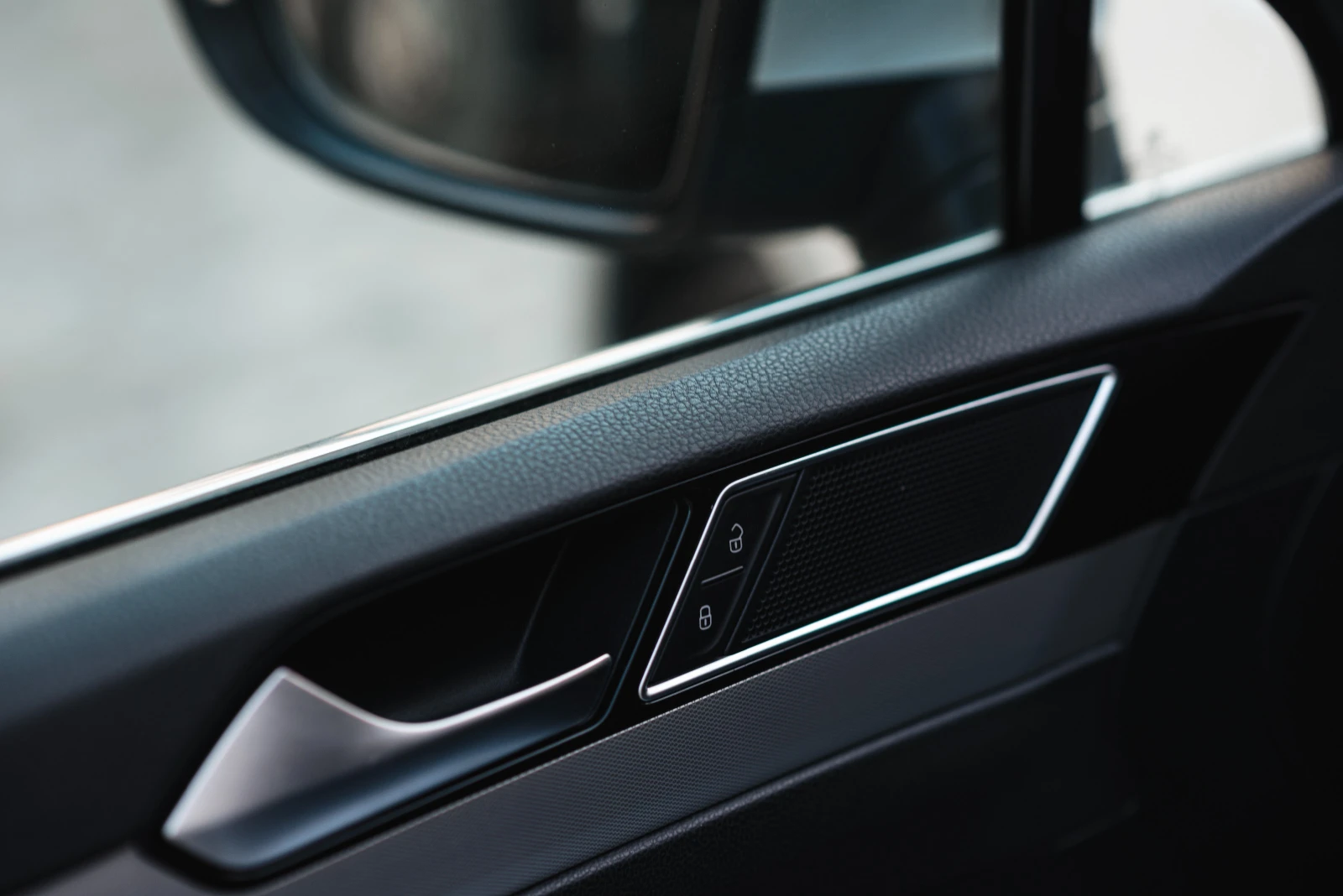 VW Passat 2.0 TDI BLUEMOTION 150к.с. B8, снимка 15 - Автомобили и джипове - 54255985