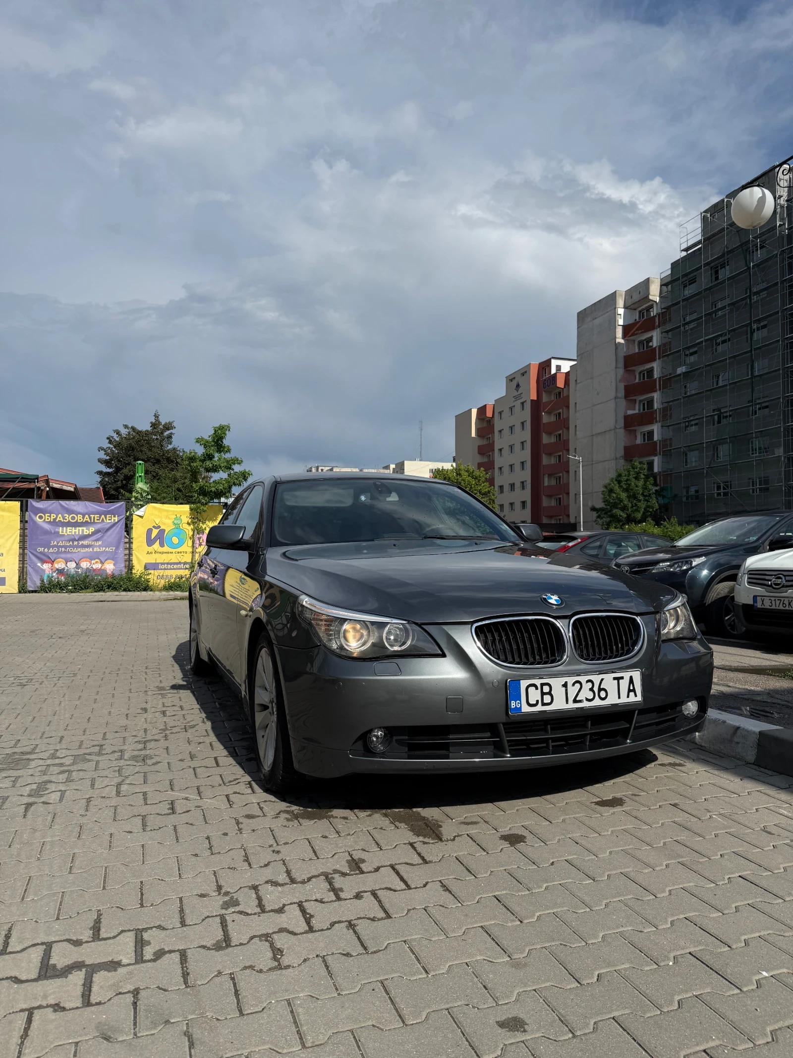 BMW 525, снимка 8 - Автомобили и джипове - 54900004