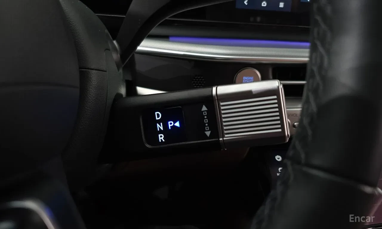 Hyundai Grandeur : Кожен салон | Вентилация на седалките | HUD | , снимка 9 - Автомобили и джипове - 55202087