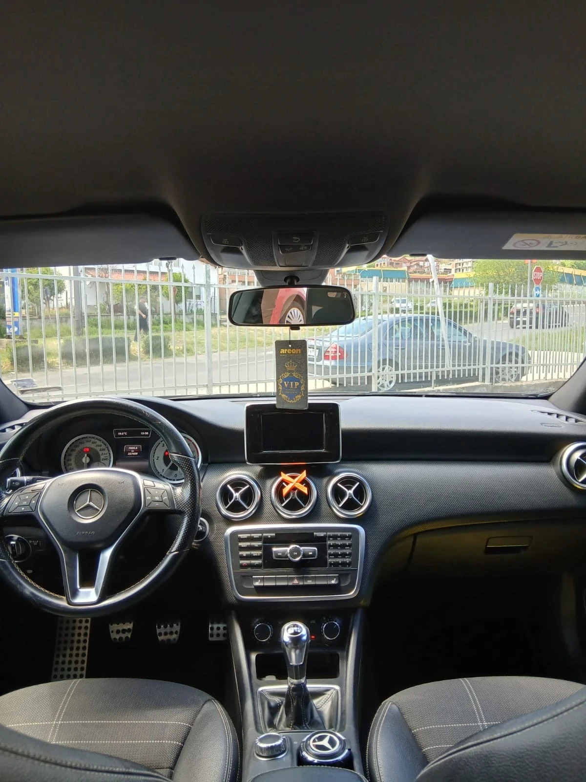 Mercedes-Benz A 200 AMG , снимка 5 - Автомобили и джипове - 55374503
