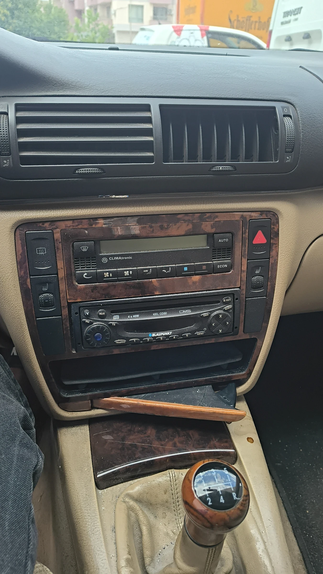 VW Passat, снимка 3 - Автомобили и джипове - 55380106