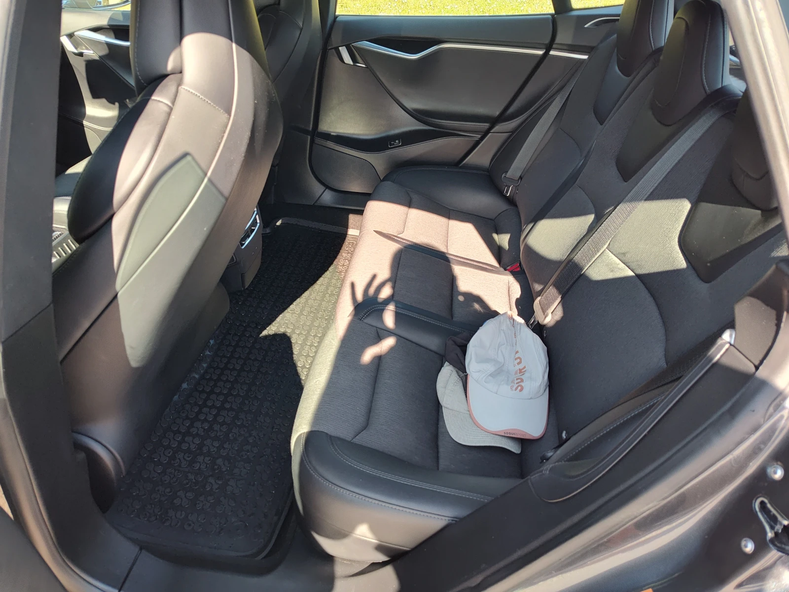 Tesla Model S, снимка 4 - Автомобили и джипове - 55456531