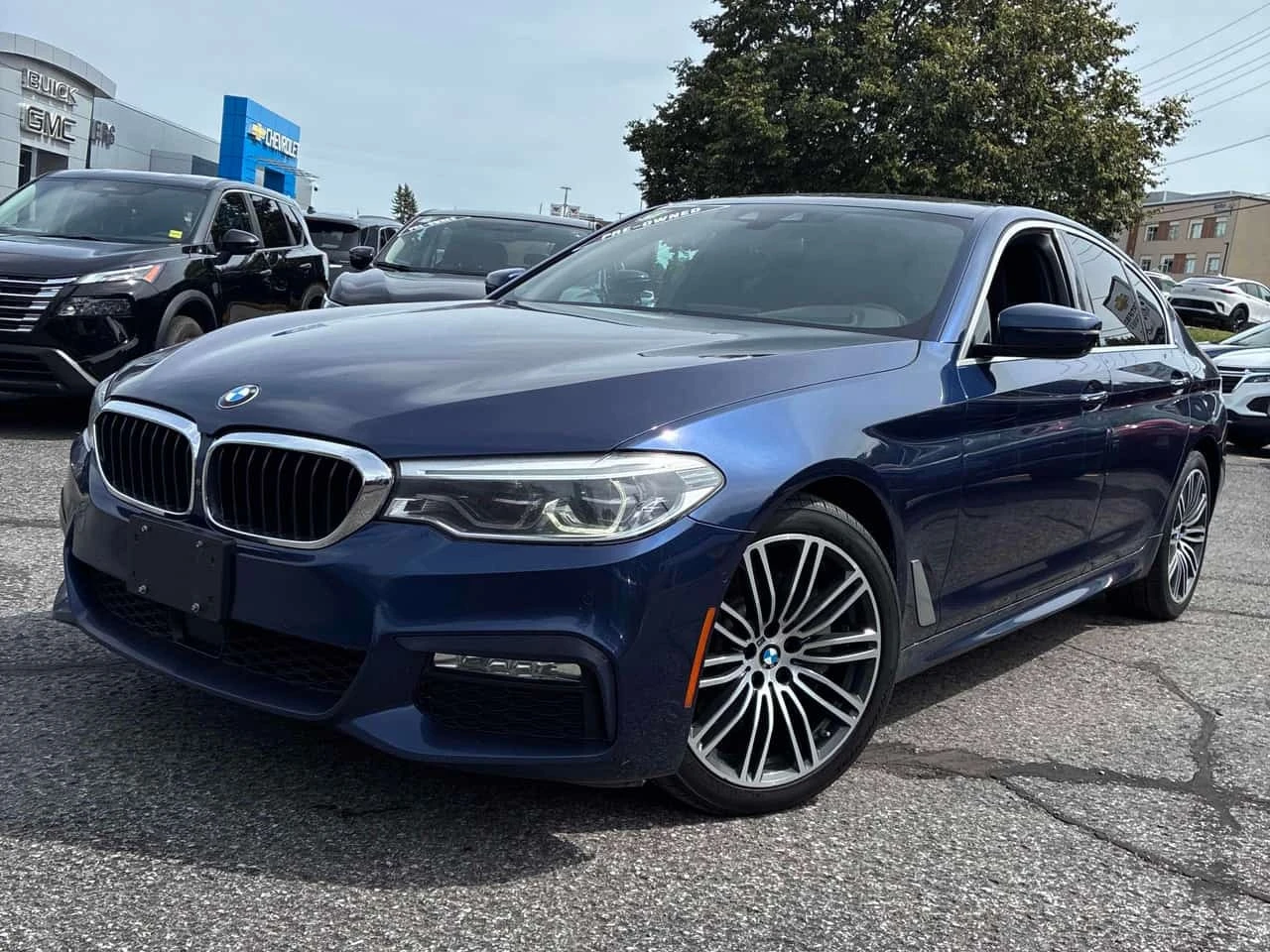 BMW 540 i xDrive * DIS* INDIVIDUAL* ОБДУХВАНЕ* H/K* 360* 