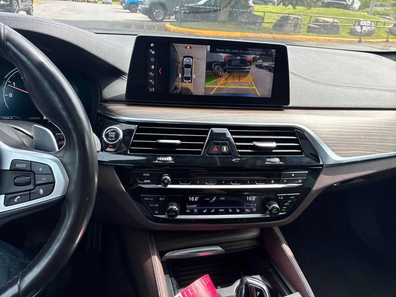 BMW 540 i xDrive * DIS* INDIVIDUAL* ОБДУХВАНЕ* H/K* 360* , снимка 9 - Автомобили и джипове - 55743701