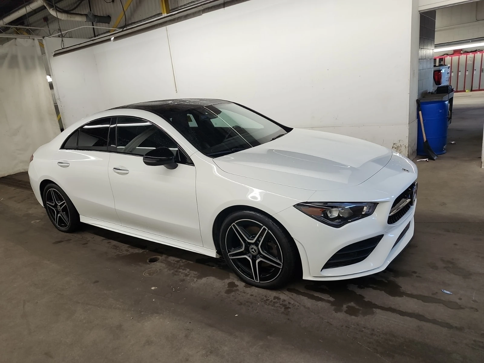 Mercedes-Benz CLA 250 * АВТОКРЕДИТ * ГЛАВНО ПРЕДСТАВИТЕЛСТВО, снимка 3 - Автомобили и джипове - 55816608