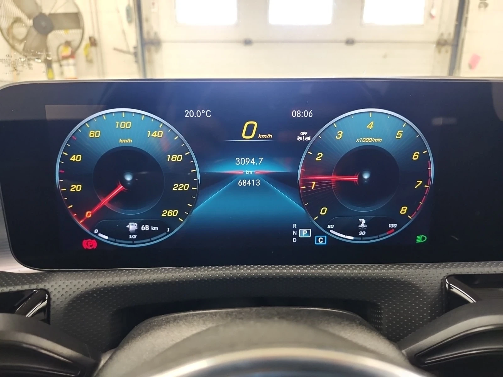 Mercedes-Benz CLA 250 * АВТОКРЕДИТ * ГЛАВНО ПРЕДСТАВИТЕЛСТВО, снимка 11 - Автомобили и джипове - 55816608