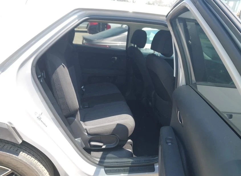Hyundai Ioniq 5 2025 HYUNDAI IONIQ 5 SE, снимка 12 - Автомобили и джипове - 55846385