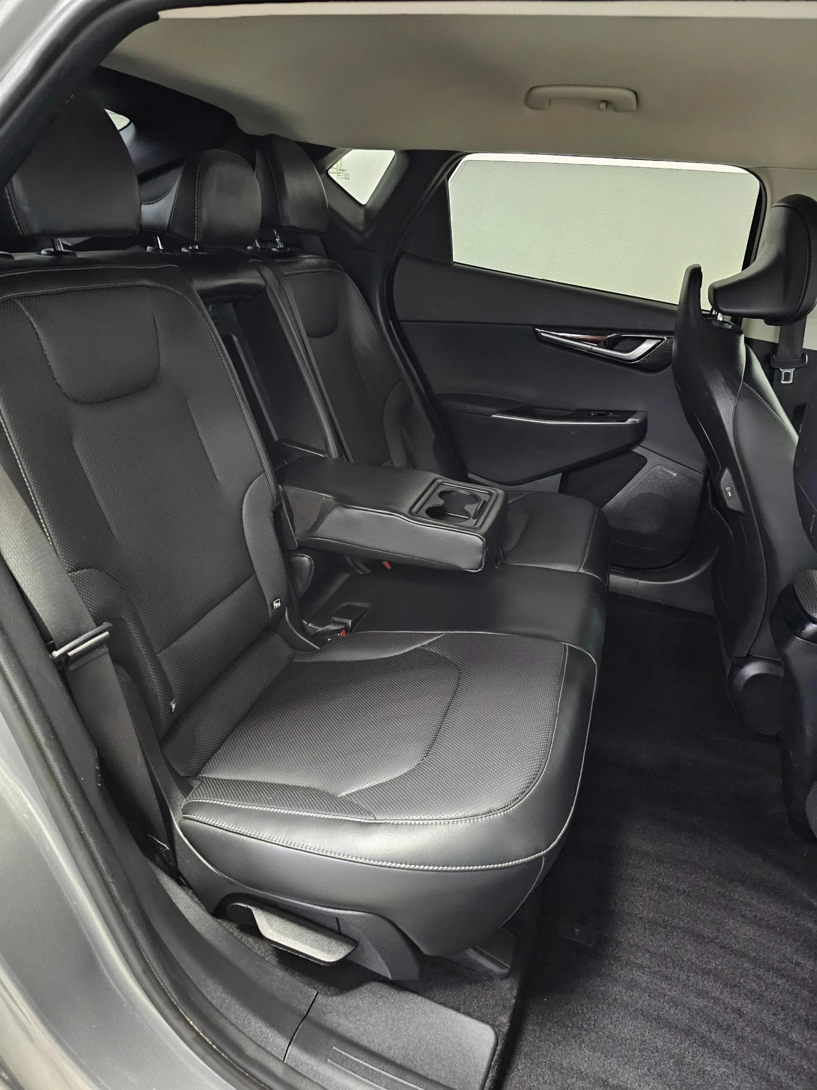Kia EV6 4x4 Germany, снимка 10 - Автомобили и джипове - 55932235