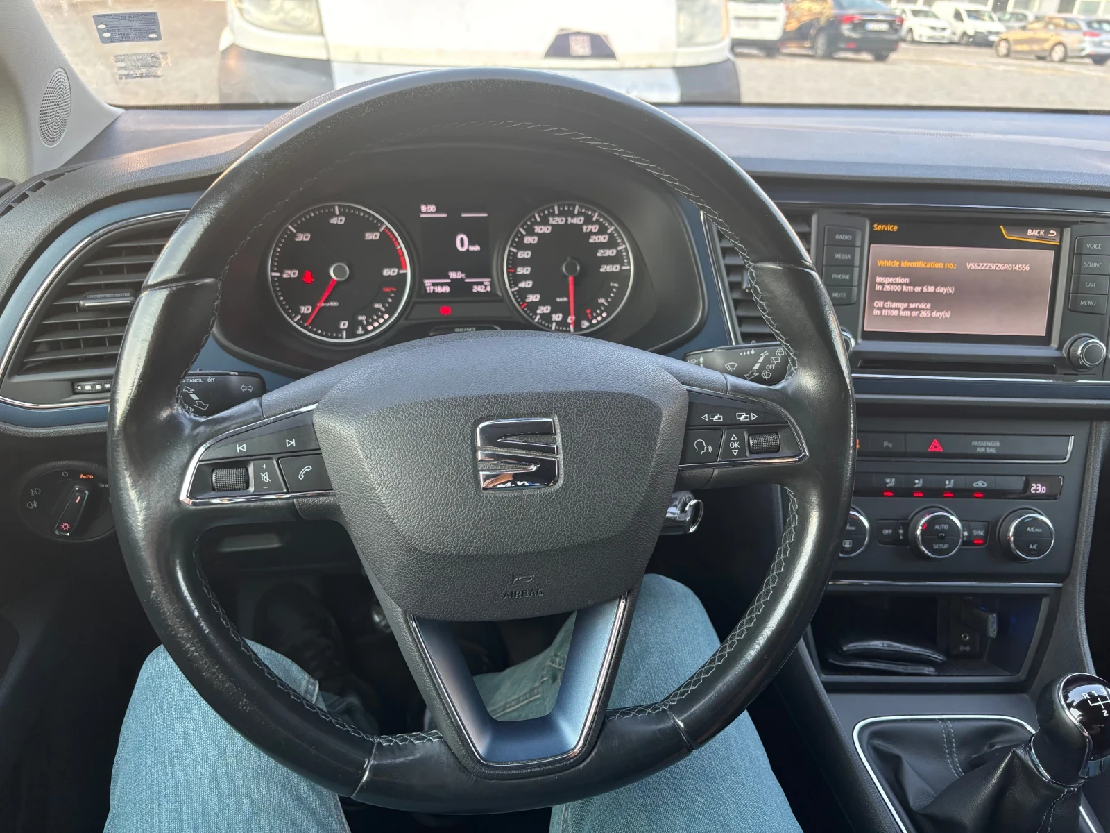 Seat Leon 1.6TDI * CONNECT* , снимка 14 - Автомобили и джипове - 56200948