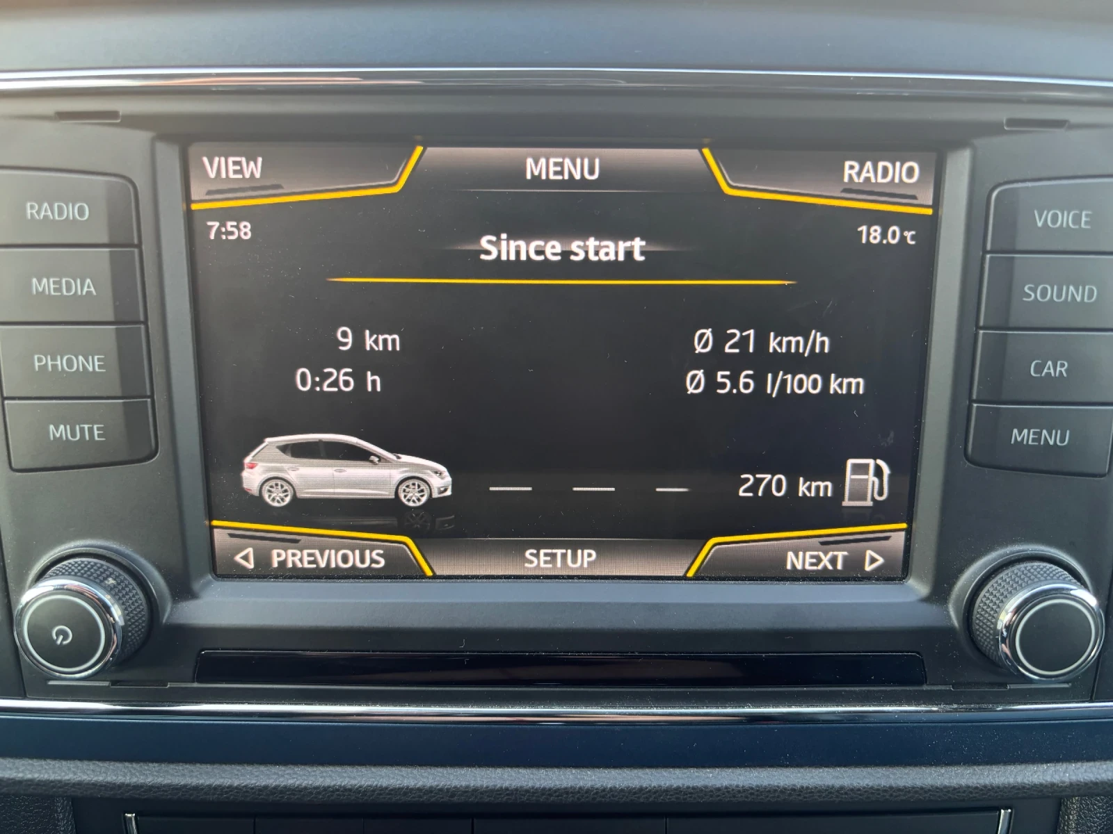Seat Leon 1.6TDI * CONNECT* , снимка 7 - Автомобили и джипове - 56200948