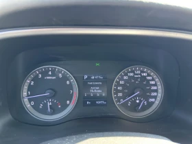 Hyundai Tucson 2.4L HTRAC/KEYLESS/FULL/PANORAMA/LANE ASIST, снимка 9