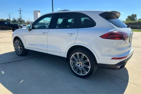 Porsche Cayenne Platinum Edition, снимка 9