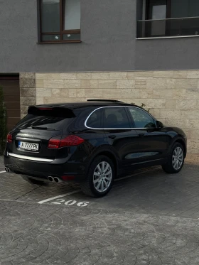 Porsche Cayenne TURBO/CAR PLAY/BOSE/KEYLESS/OБДУХВАНЕ - 18999 € / 37158.81 лв. - 90765441 4