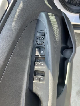 Hyundai Tucson 2.4L HTRAC/KEYLESS/FULL/PANORAMA/LANE ASIST - 18500 € / 36182.85 лв. - 21255082 16