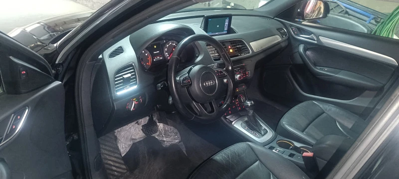 Audi Q3, снимка 16 - Автомобили и джипове - 47733452