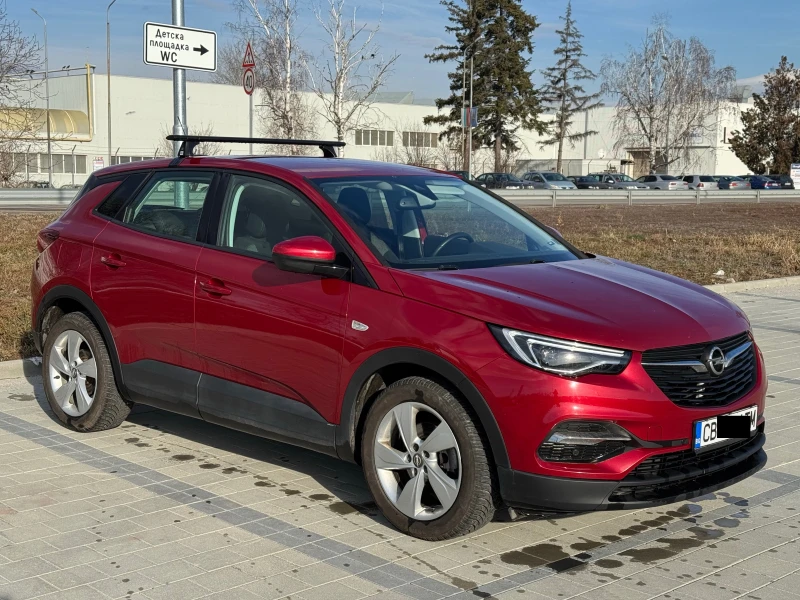 Opel Grandland X, снимка 4 - Автомобили и джипове - 48880543