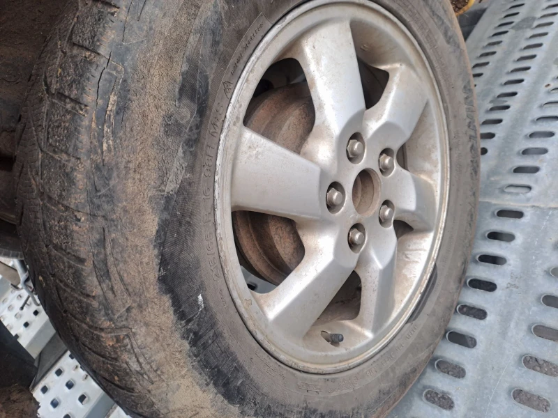 Daihatsu Terios 1.3 benzin, снимка 14 - Автомобили и джипове - 50822867