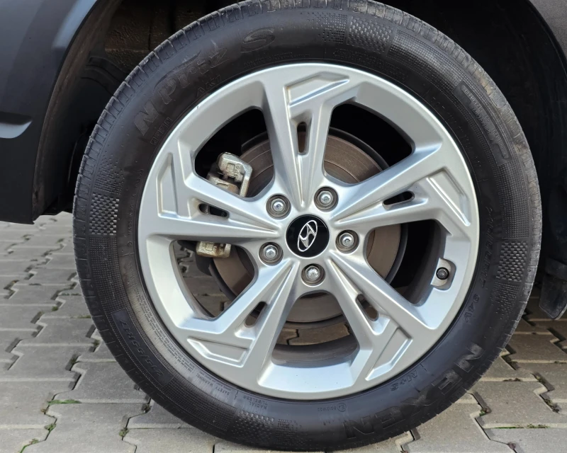 Hyundai Kona 2.0 4х4, снимка 14 - Автомобили и джипове - 52589028