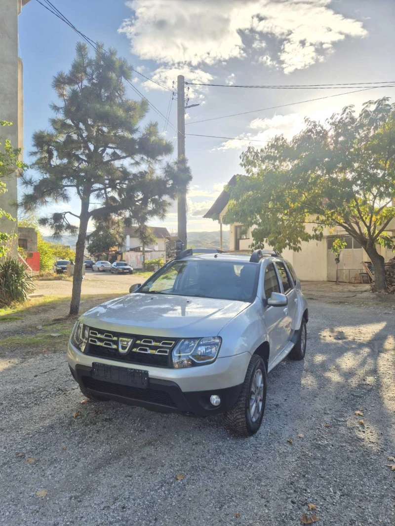 Dacia Duster 1.5dci, снимка 2 - Автомобили и джипове - 52188576