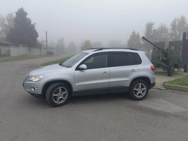 VW Tiguan, снимка 7 - Автомобили и джипове - 52420629