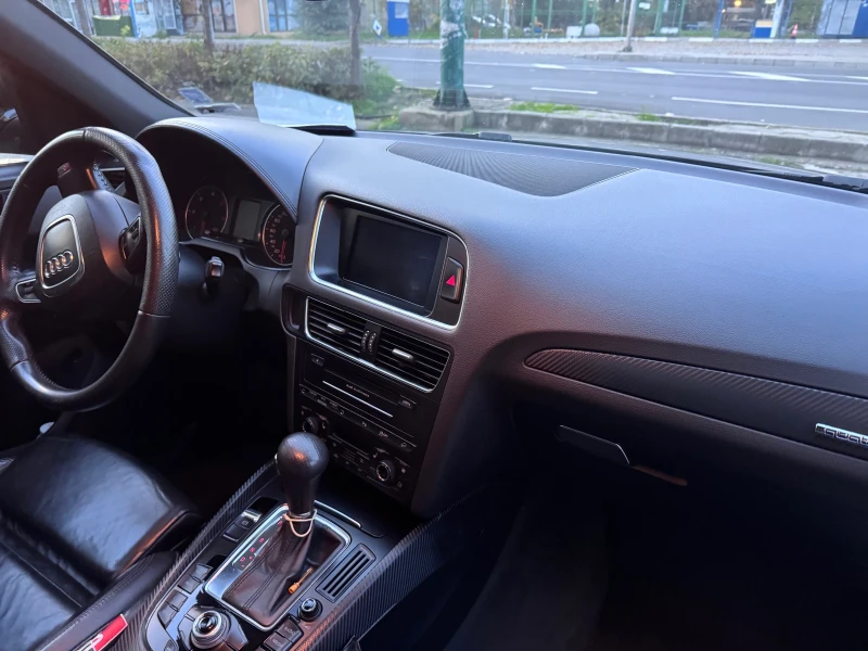 Audi Q5, снимка 7 - Автомобили и джипове - 52474694