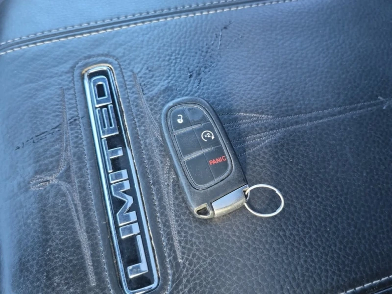 Dodge RAM 1500 * LIMITED CREW CAB SHORT BED * CARFAX * ФИНАНСИРАН, снимка 8 - Автомобили и джипове - 52700206