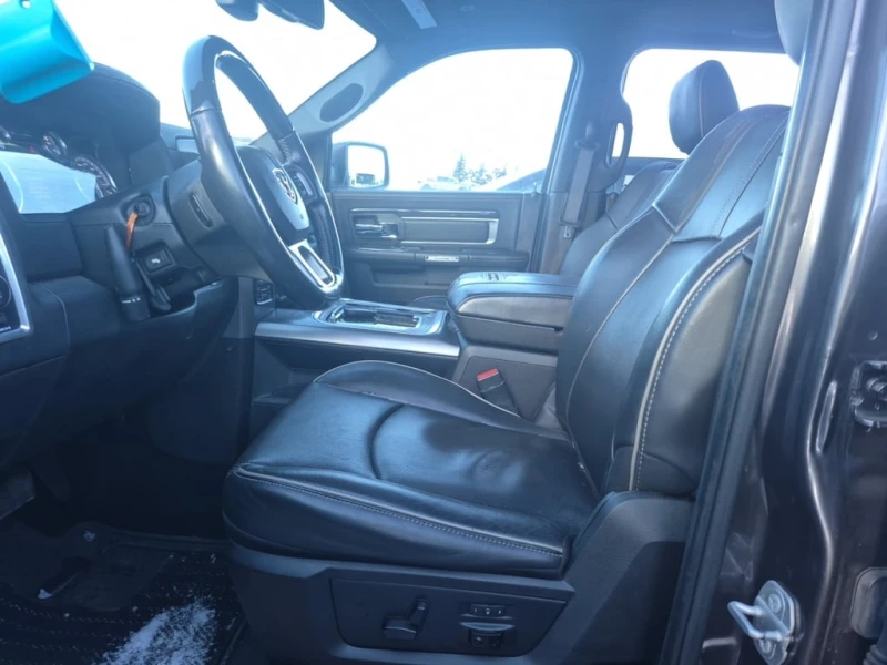 Dodge RAM 1500 * LIMITED CREW CAB SHORT BED * CARFAX * ФИНАНСИРАН, снимка 5 - Автомобили и джипове - 52700206