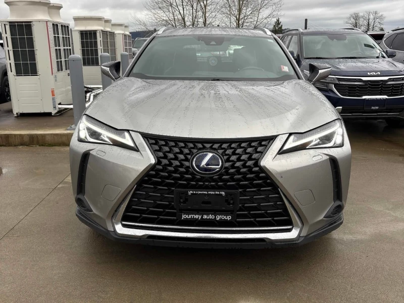 Lexus UX 250h  CARFAX * ФИНАНСИРАНЕ, снимка 6 - Автомобили и джипове - 53072740