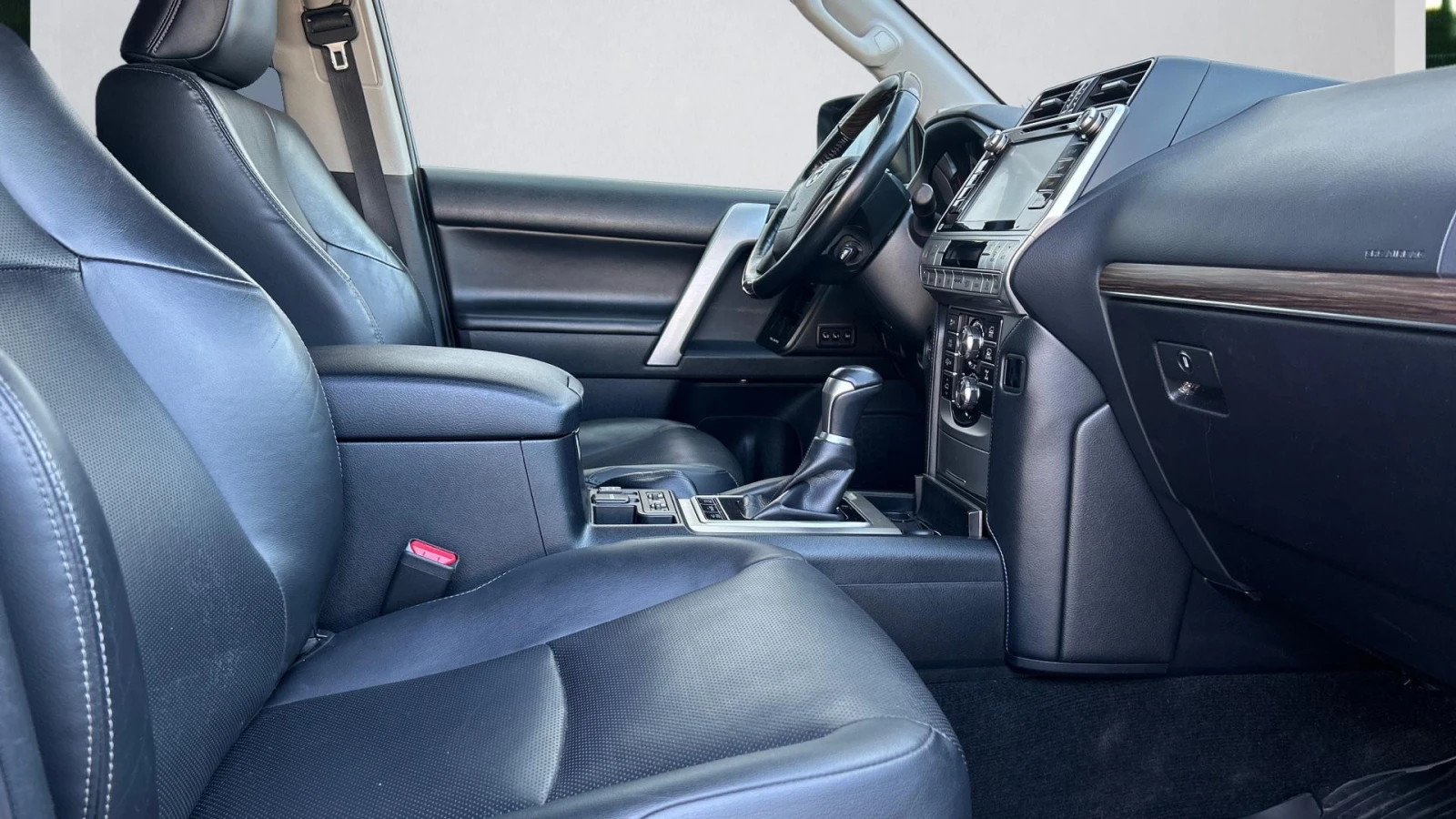 Toyota Land cruiser  2.8 D4-D, Месечна вноска от 1333 лв. - изображение 6