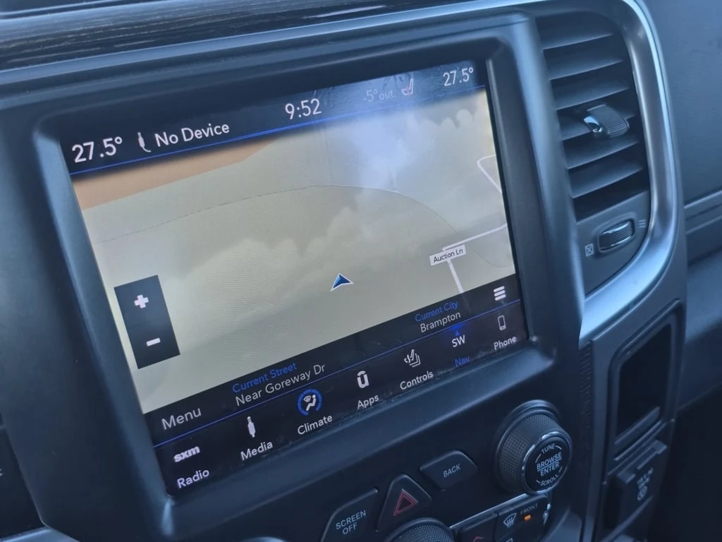 Dodge RAM 1500 * LIMITED CREW CAB SHORT BED * CARFAX * ФИНАНСИРАН - изображение 10