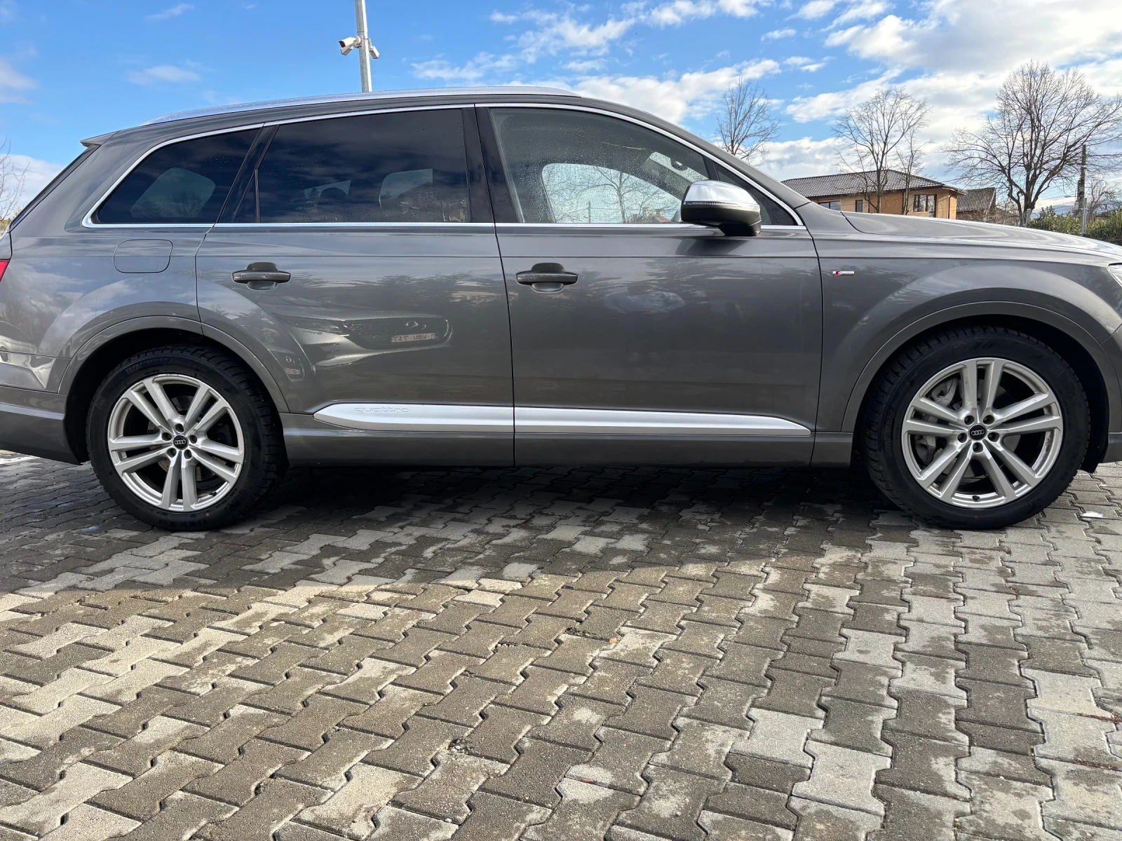 Audi Q7 Sline, снимка 7 - Автомобили и джипове - 53727375