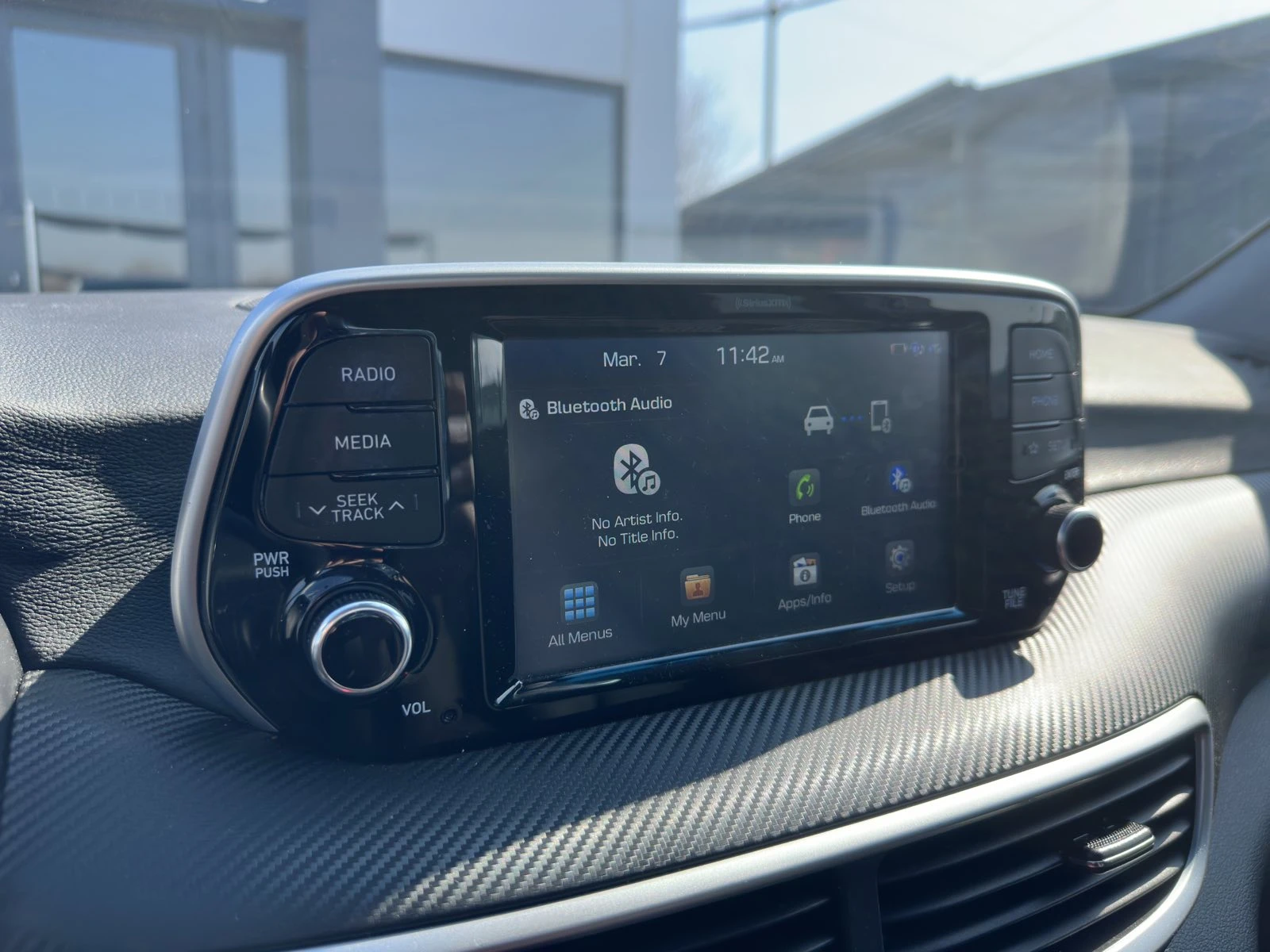 Hyundai Tucson 2.4L HTRAC/KEYLESS/FULL/PANORAMA/LANE ASIST, снимка 13 - Автомобили и джипове - 53744470