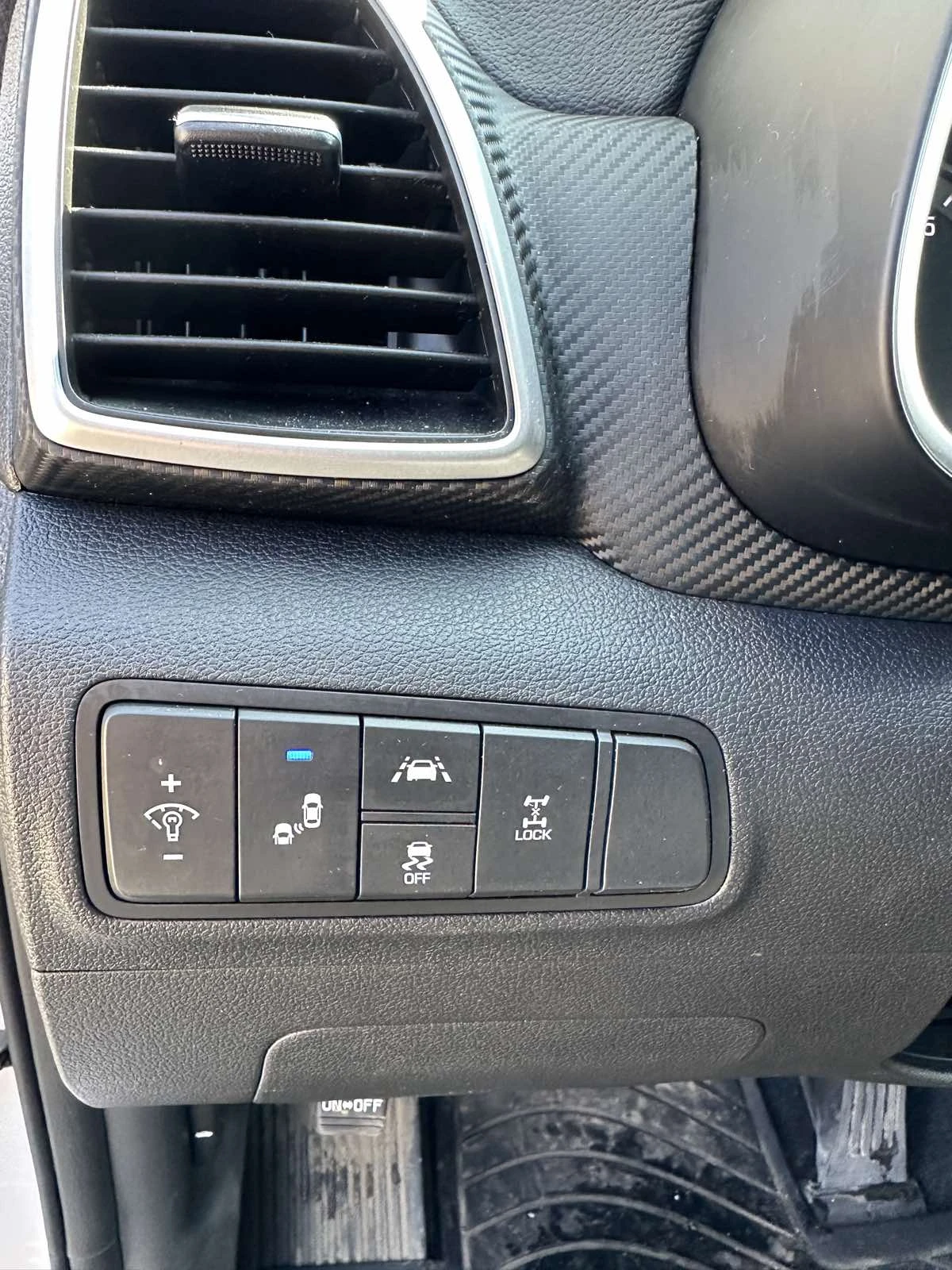 Hyundai Tucson 2.4L HTRAC/KEYLESS/FULL/PANORAMA/LANE ASIST, снимка 15 - Автомобили и джипове - 53744470