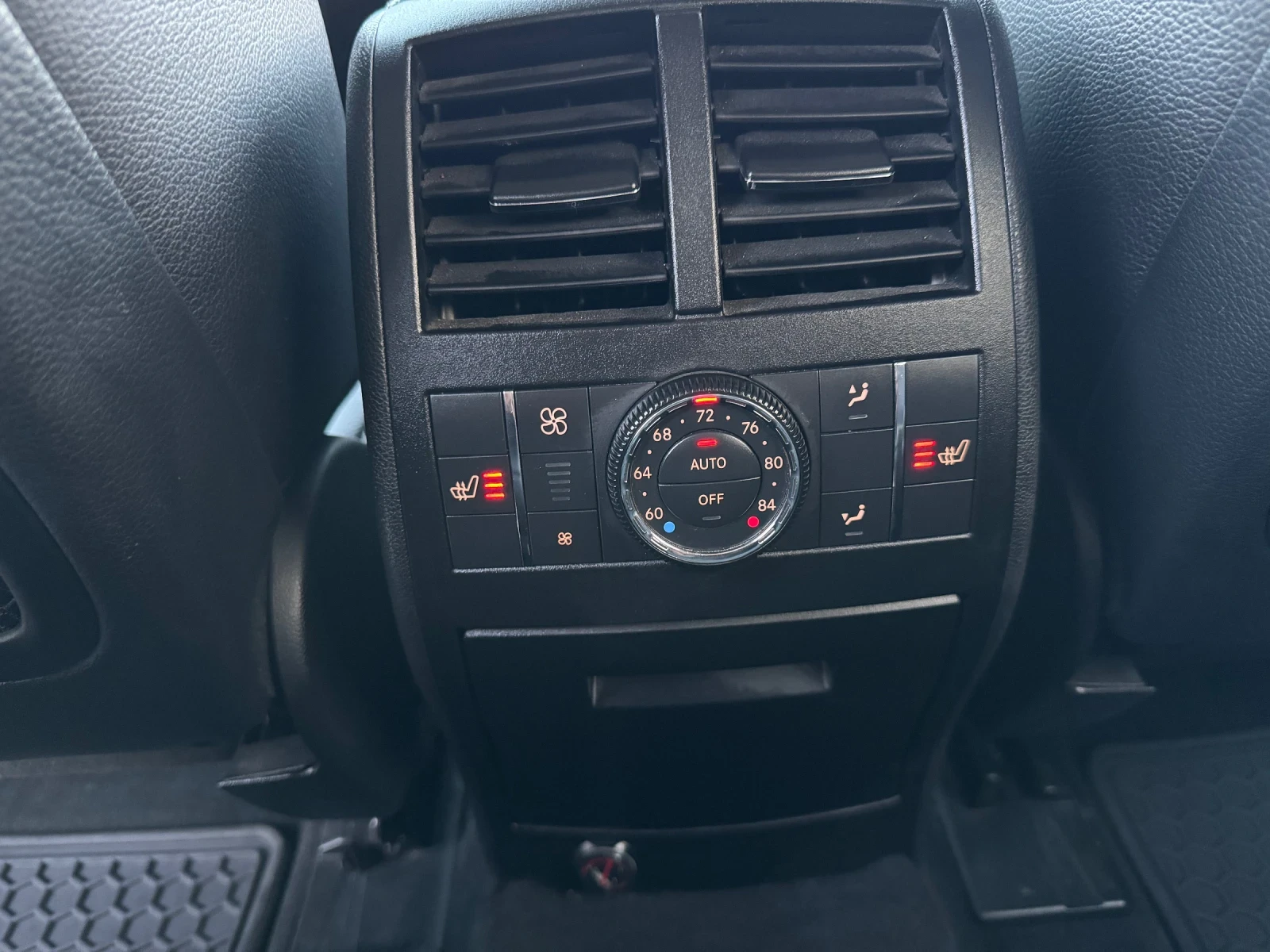 Mercedes-Benz GL 500 AMG FULL, снимка 10 - Автомобили и джипове - 53866170