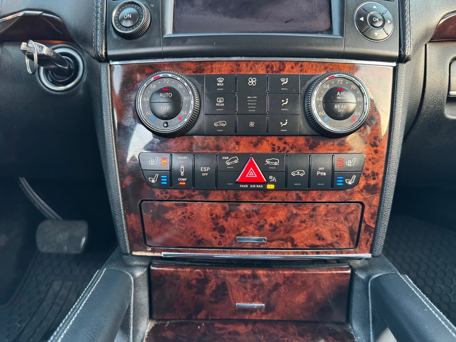 Mercedes-Benz GL 500 AMG FULL, снимка 12 - Автомобили и джипове - 53866170