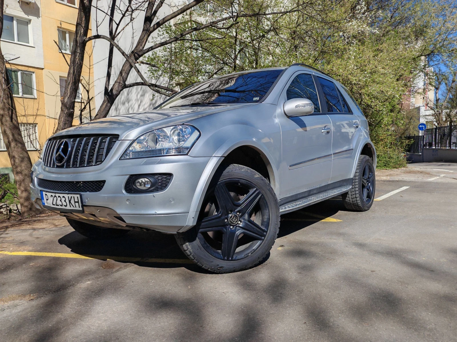 Mercedes-Benz ML 500 5.5 388  LPG, снимка 2 - Автомобили и джипове - 54128243